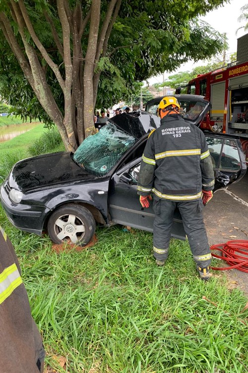 acidente av.brasil by bombeiros interna