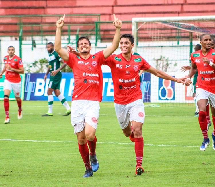 Na estreia de Colombini, Baeta é derrotado pelo Uberlândia no Municipal 1 baeta by Rise Up Mídia Tupynambás FC intena