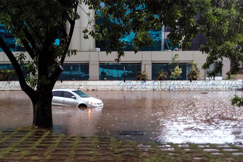 Entenda como o seguro veicular cobre danos causados pela chuva 1 defesa do consumidor 1