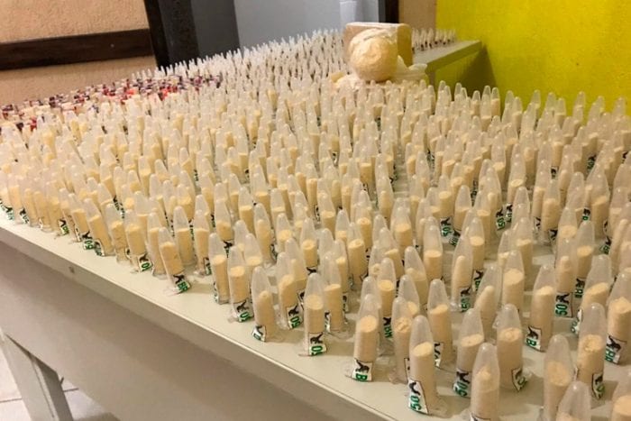 Mais de mil pinos de cocaína são apreendidos em Pirapetinga 1 drogas pirapetinga