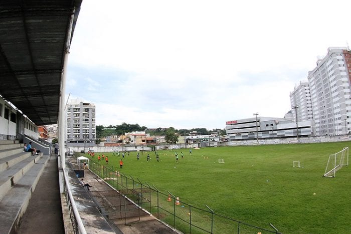 Funalfa abre processo de tombamento do Estádio Salles Oliveira, do Tupi 1 esp tupi salles oliveira foto fernando priamo