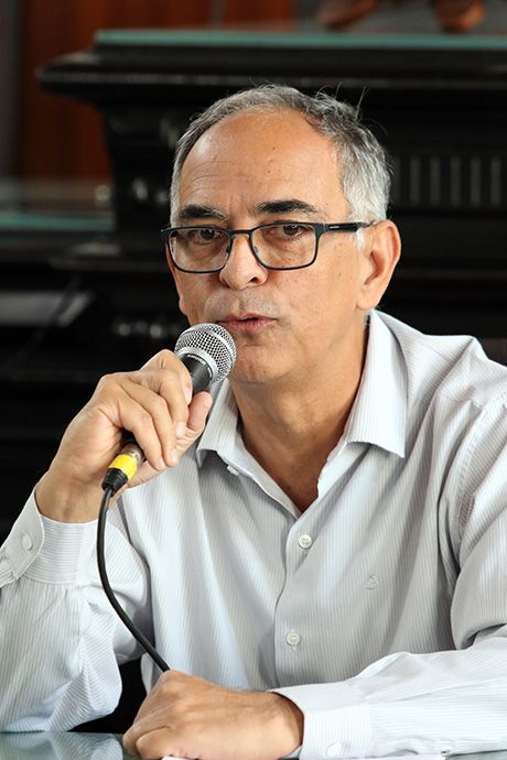 Antônio Almas: pedimos que cada cidadão que puder fique em casa 3 Almas-Coletiva-Perfil-by-Fernando-Priamo