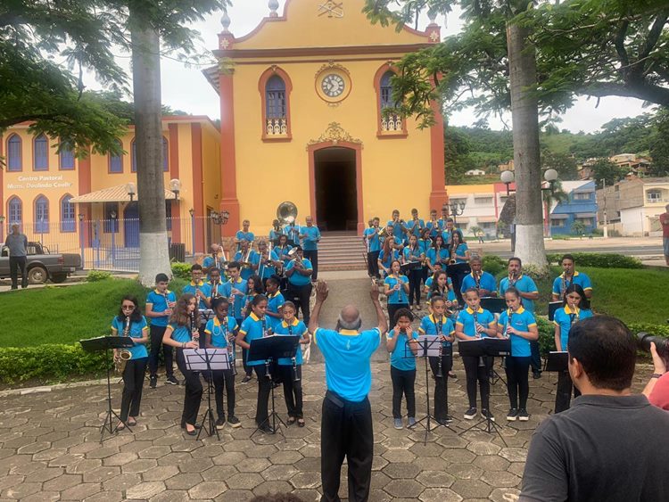 Uma cidade que há 150 anos ouve a banda tocar 1 Tabuleiro 4