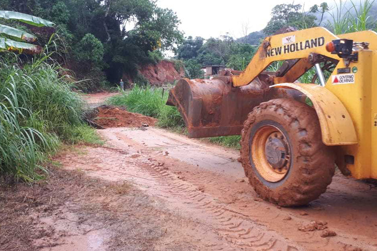 Ubá, Viçosa e Recreio montam barreiras sanitárias em seus acessos 1 barreira viçosa 2