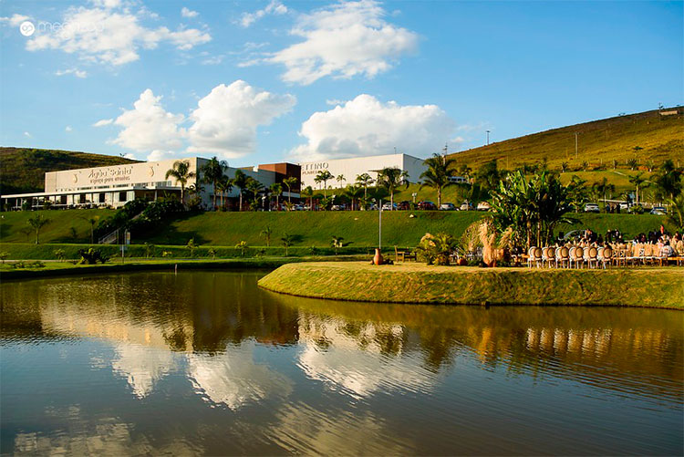 Água Santa é destaque no maior site de casamentos do mundo 2 lago