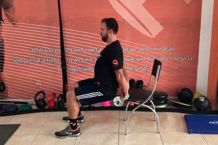 Profissionais recomendam exercícios para fazer em casa durante a quarentena 5 triceps reprodução