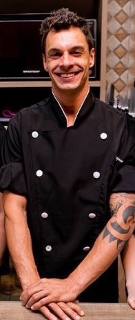 Em casa na cozinha: Hector Raposo ensina a preparar pães chineses recheados 3 Hector