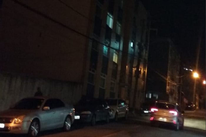 Lâmpadas queimadas no Mundo Novo 1 VU 1504