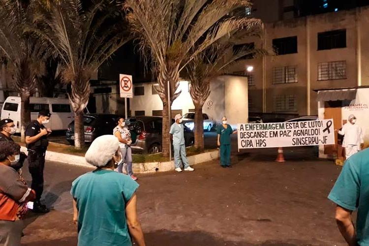 Profissionais de saúde prestam homenagem a técnico de enfermagem 1 homenagem agnaldo3 by sinserpu
