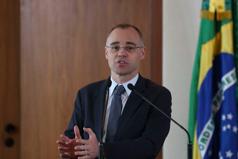 Bolsonaro nomeia André Mendonça para a Justiça e Ramagem para a PF 1 mendonça by josé cruz abr