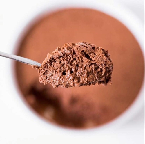 Cinco sobremesas leves e rápidas para fazer em casa 3 musse chocolate