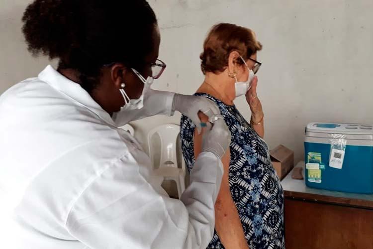 Mais de 90% dos idosos foram vacinados contra influenza em JF 1 vacinação pam marechal by fernando priamo