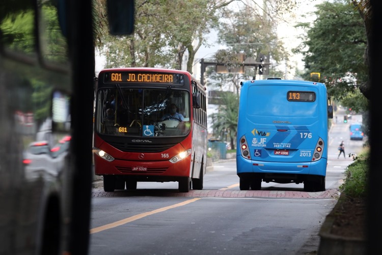 ônibus priamo