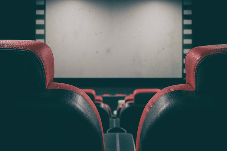 Redes de cinema garantem reabertura após pandemia e drive-in é aguardado 1 cinema2