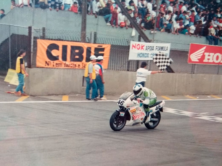 80 anos de Interlagos: juiz-foranos relembram histórias no autódromo 3 esp interlagos 3 foto arquivo pessoal