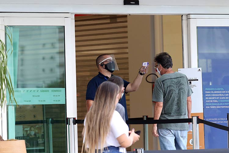 Lojas reabrem em galerias e shoppings de Juiz de Fora 1 reabertura shopping by fernando 2