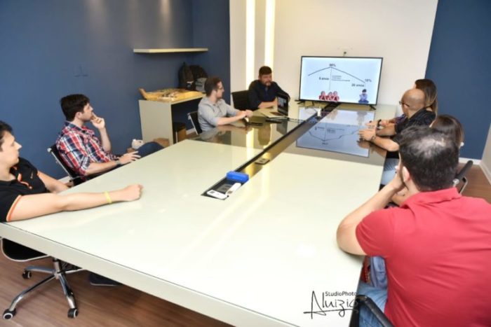Faculdade Ensin.E: Conheça a nova metodologia do ensino superior 5 treinamento professores e1593638562158