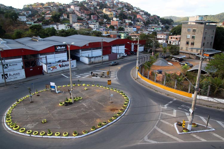 Dona-Cleuza---jardinagem---fernando-priamo-(3)