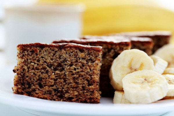 Café da tarde para o final de semana 3 depositphotos 3052551 stock photo banana cake