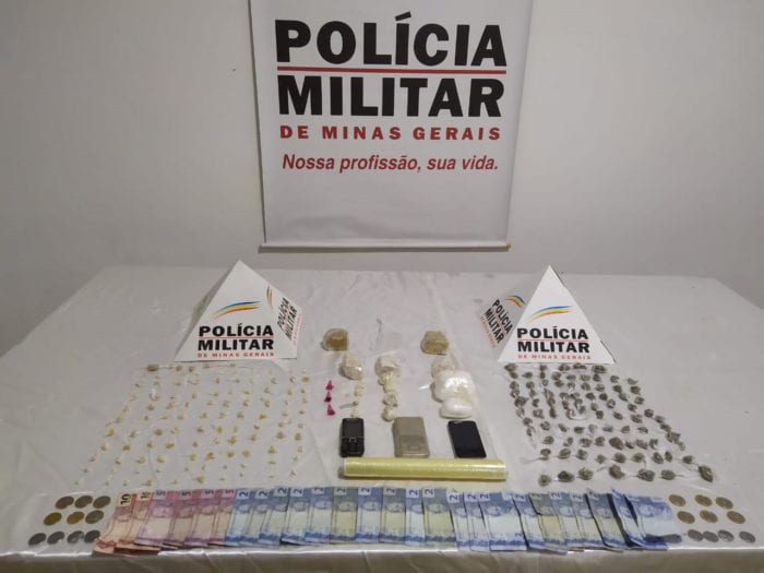 PM apreende 13 pés de maconha na Barreira e prende homem no São Benedito 1 drogas by Polícia Militar2