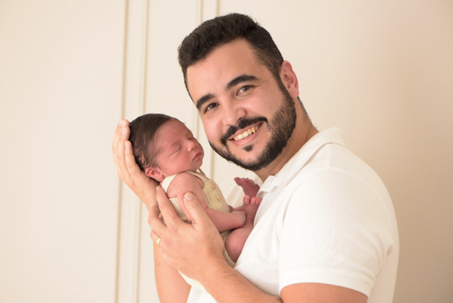 Evertton Fernandes Maria com o filho Antônio-001 Evertton Fernandes Maria com o filho Antônio-001