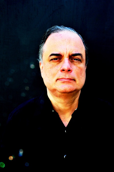 "'Desgaste’ fala do tempo presente, um tempo duro, como tantos outros que a humanidade atravessou”, diz André Luís Câmara 2 FotoAndreLuisCamara Divulgacao JoOliveira 2020 4