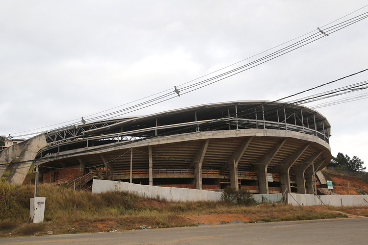 Ginásio-obras---fernando-priamo-(1)