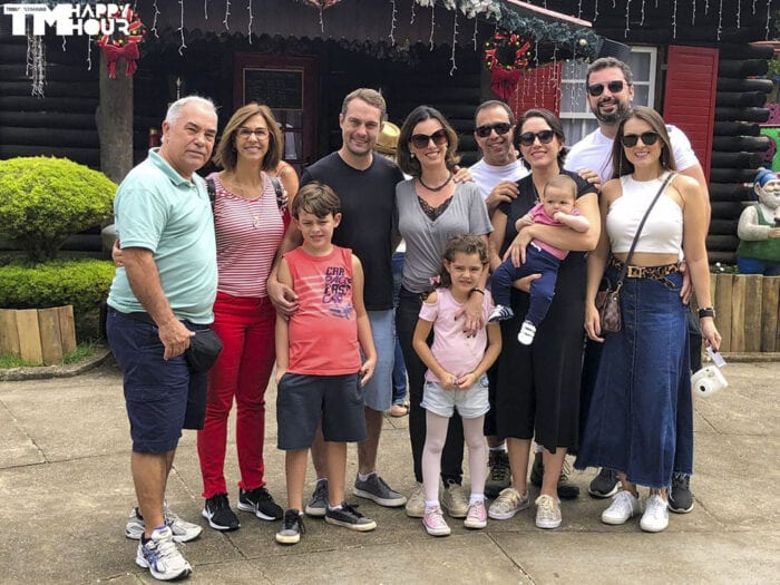 Especial Dia dos Pais 2020 32 João Matos e Dymara Rafael e Carolina Mario e Lidiane Júlio e Yana netos Lucas Beatriz e Felipe
