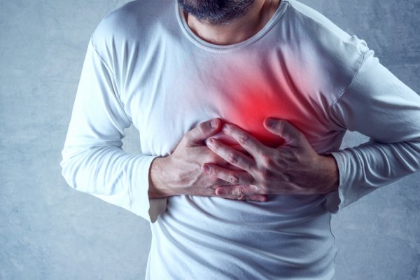 COVID-19 causa inflamação silenciosa no coração de pacientes curados da doença 1 coração