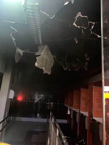 Agência do Itaú é incendiada na Zona Norte de Juiz de Fora 2 incendio itau bombeiros 2