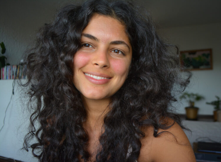 Curta de aluna da UFJF participa de festivais nacionais e internacionais 4 Helena Frade Vida Dentro de Um Melão scaled e1600269607184