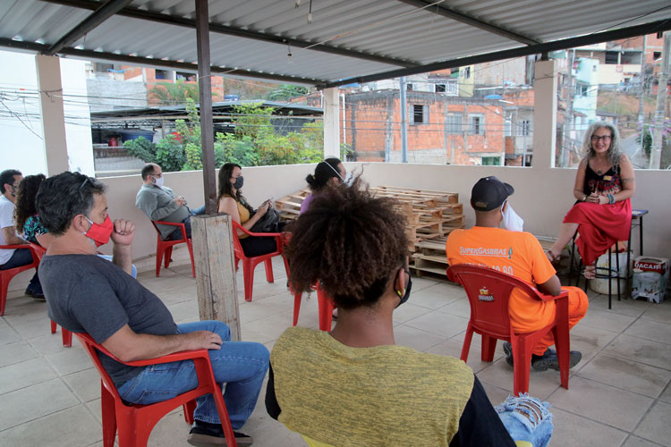 Candidatos já saem às ruas em busca de voto 4 PSOL no dom bosco fernando priamo 19