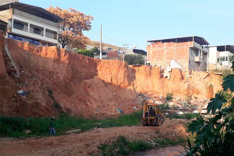 Ubá inicia obras para reparar danos de enchentes 1 Uba2 foto interna