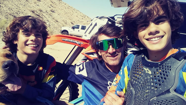 Após perdas em incêndio, Guto Lima é bicampeão mundial de motocross nos EUA 3 Guto Lima arquivo pessoal 6