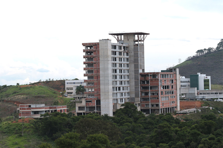 Obras no HU avançam