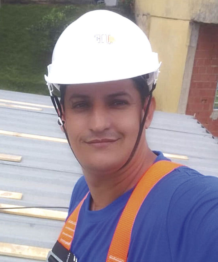 Sicoob Credimata: Atenção ao cooperado para a promoção de novos negócios 5 anderson JF energia 2