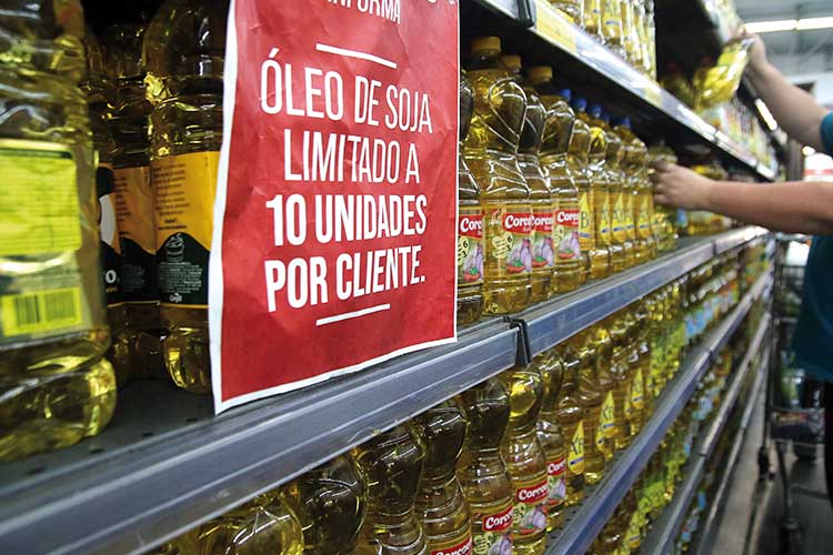 Preço dos alimentos dispara em Juiz de Fora 2 oleo de soja preco alimentos jf by fernando priamo