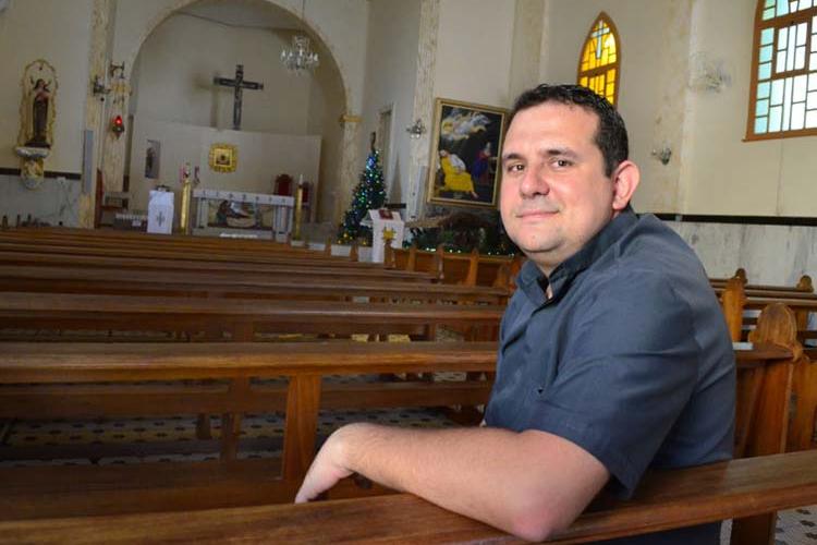 Padre Pierre será transferido da Paróquia de São José 3 padre pierre Olavo Prazeres 750x500 1