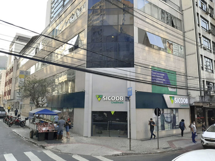 Sicoob Credimata: Atenção ao cooperado para a promoção de novos negócios 1 sicoob final