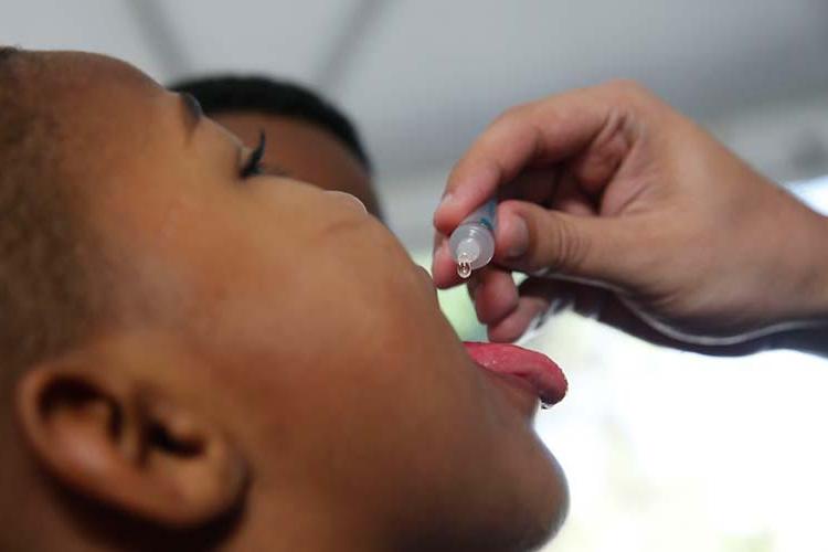 vacinação polio fernando frazão agência brasil