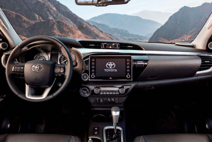 Hilux chega à linha 2021 2 carro2 1