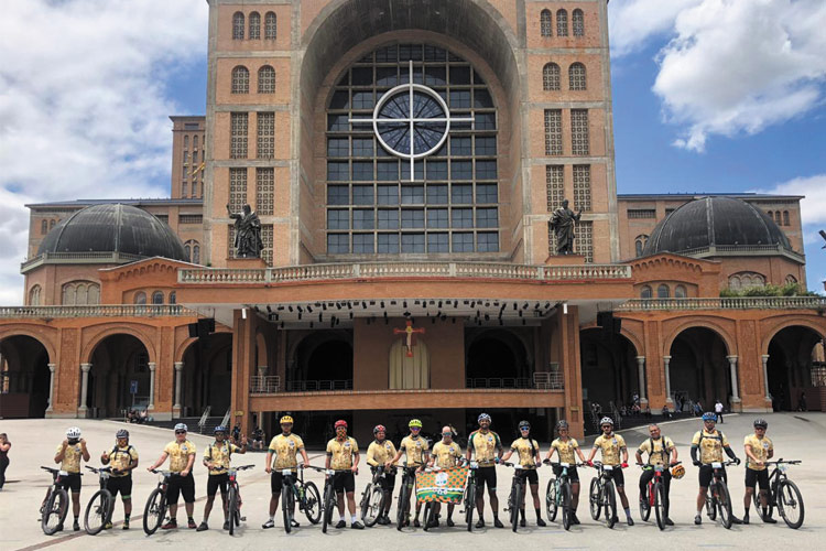 ciclista aparecida by arquivo pessoal