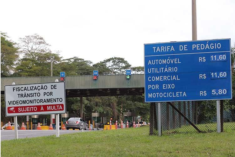 Pedágio na BR-040 entre JF e Rio será suspenso a partir de segunda-feira 1 pedagio br 040 juiz de fora rio by fernando priamo