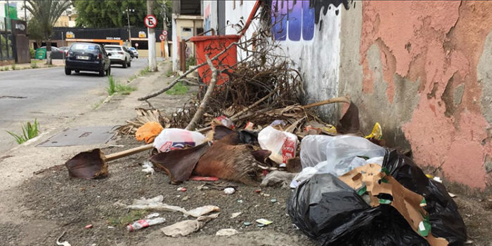 Bota-fora irregular em rua do São Pedro 1 vu 0511
