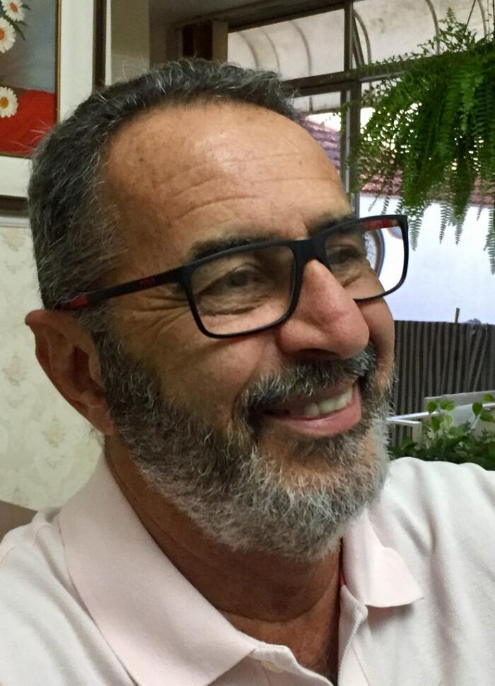 'Pole position' da CNN Brasil e da MRV, Rubens Menin e o banqueiro e ex-presidente do Atlético, Ricardo Guimarães ladeando os amigos 19 Eduardo Delmonte
