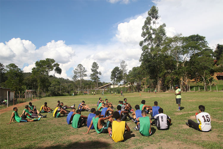 Projeto futebol - fernando priamo (1) Projeto futebol - fernando priamo (1)