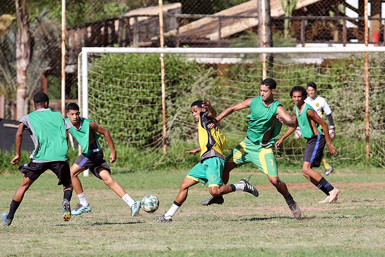 Projeto-futebol---fernando-priamo-(44) Projeto-futebol---fernando-priamo-(44)