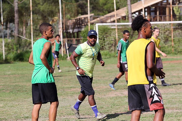 Projeto-futebol---fernando-priamo-(46) Projeto-futebol---fernando-priamo-(46)
