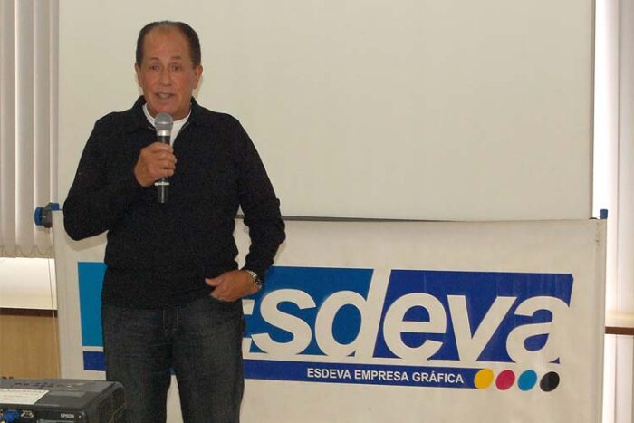 esdeva4