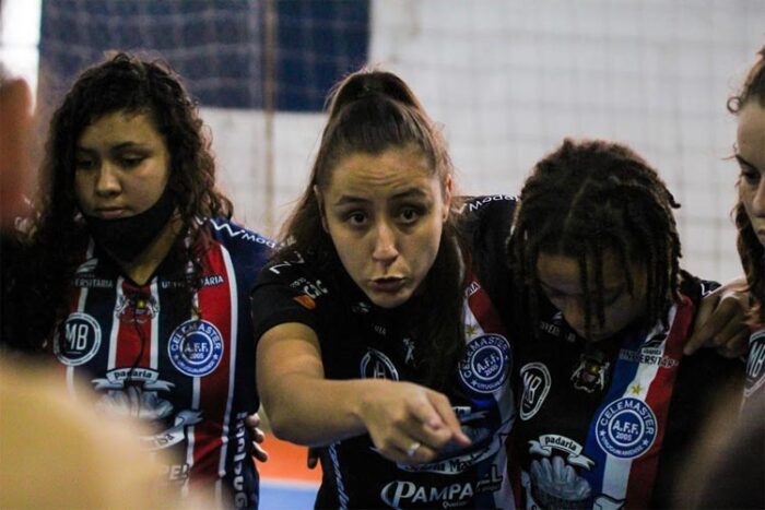 Marina Loures chega a quatro títulos estaduais de futsal diferentes na carreira 2 segundainterna